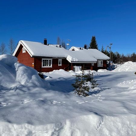 Yllaestoelli 2 A, Aekaeslompolo Villa Kolari Buitenkant foto