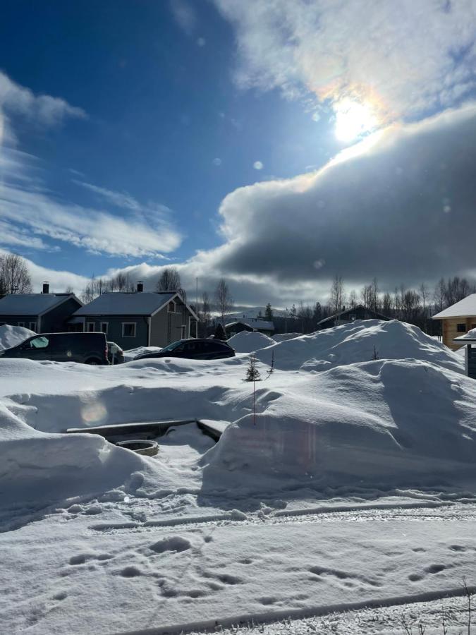 Yllaestoelli 2 A, Aekaeslompolo Villa Kolari Buitenkant foto