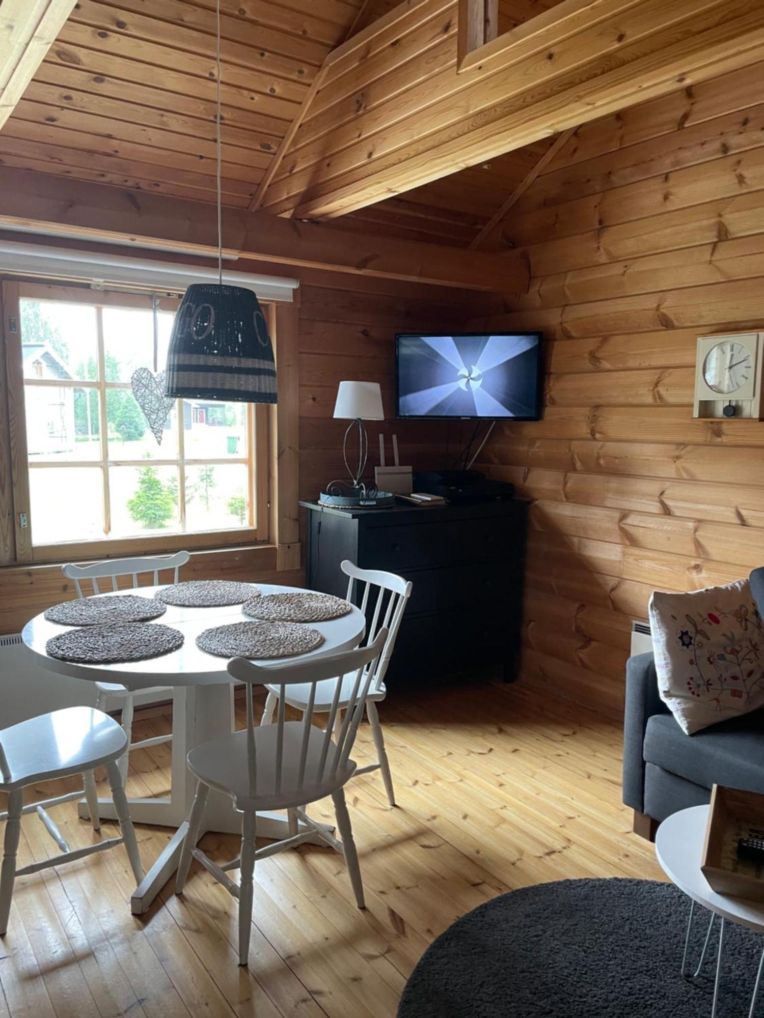 Yllaestoelli 2 A, Aekaeslompolo Villa Kolari Buitenkant foto